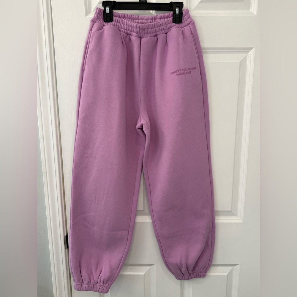 Comfrt Kids Unisex Pastel Sweatpants / Joggers Lilac Purple Size XL